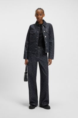 Jean tr&egrave;s large en denim &agrave; monogramme imprim&eacute; au laser, Bleu fonc&eacute;