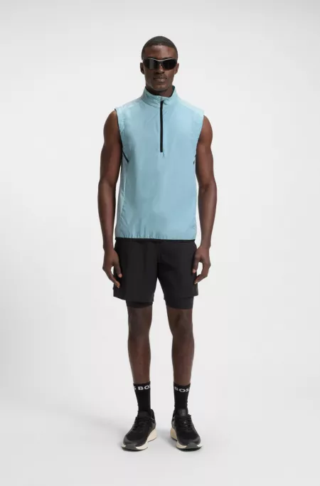 Active water-repellent gilet with quick-dry performance