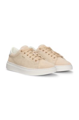 Deportivas de ante con tal&oacute;n de piel, Beige