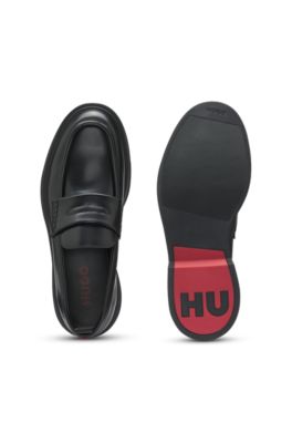 Brush-off leather loafers with padded strap, Black