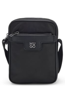 Sac reporter en twill structur&eacute; avec logo m&eacute;tallique revisit&eacute;, Noir