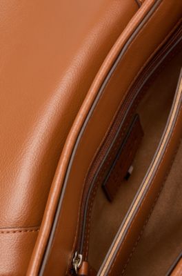 Bolso bandolera efecto rafia con monograma Double B, Caqui