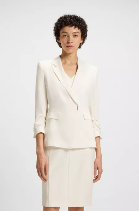 Slim-fit blazer with press-stud closure