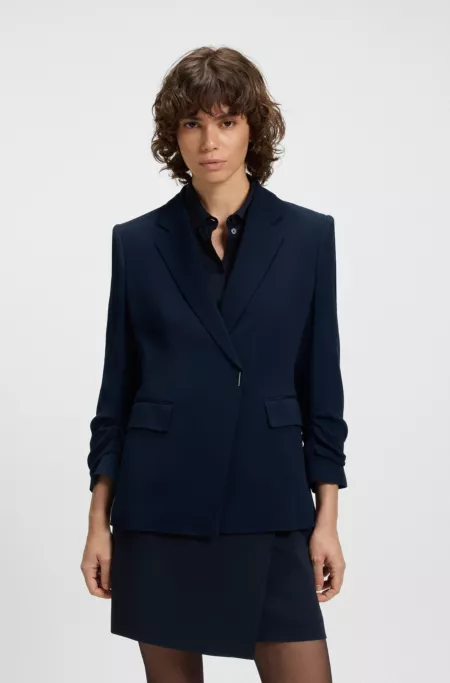 Slim-fit blazer with press-stud closure