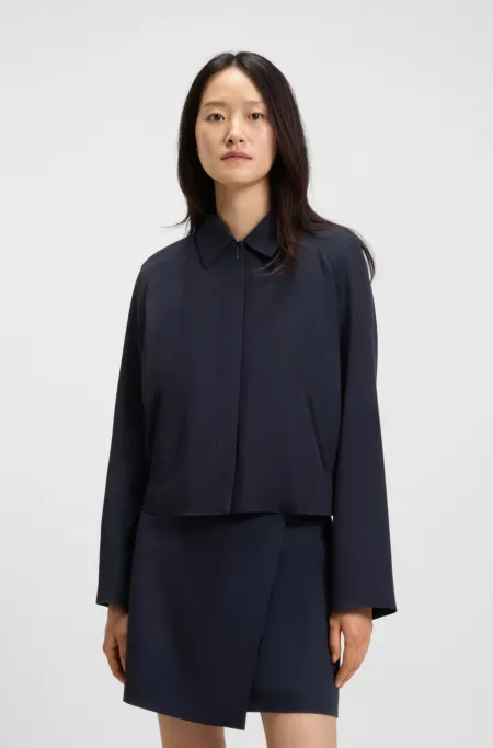 Concealed-closure blazer in crepe