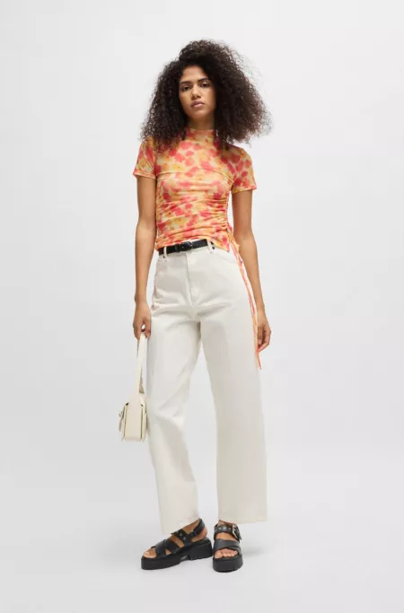 Leather sandals with buckled strap and chunky sole