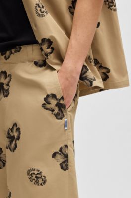 Baggy-fit shorts in hibiscus-print stretch-cotton twill, Light Beige
