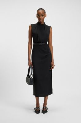 Vestido largo en crep&eacute; con cuello medio drapeado, Negro