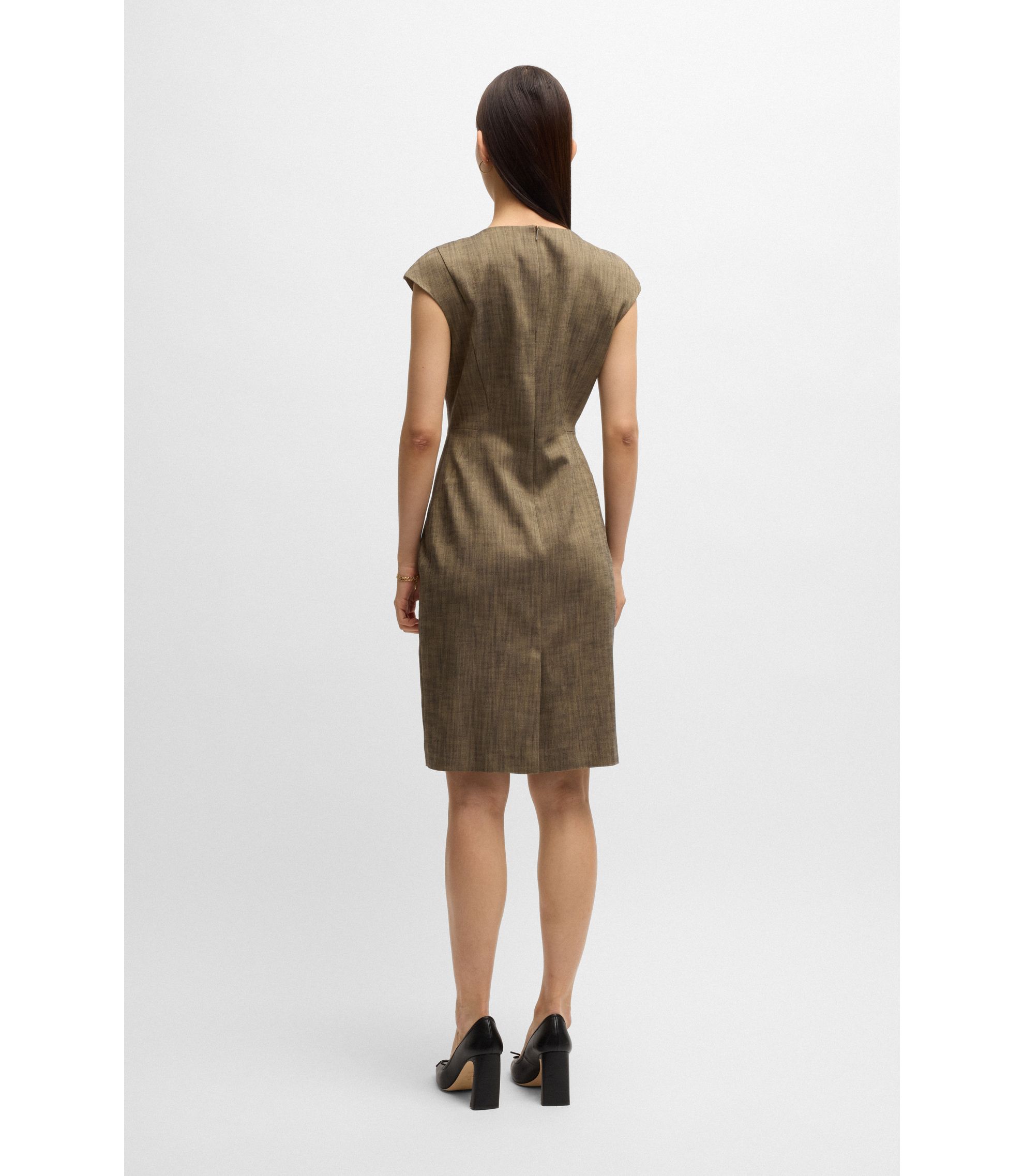 hbna50542461_964_310?wid=1980&