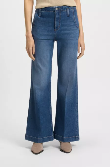 Fit-and-flare jeans in blue Italian stretch denim