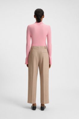 Polo de punto con logo apilado en la tapeta, Pink