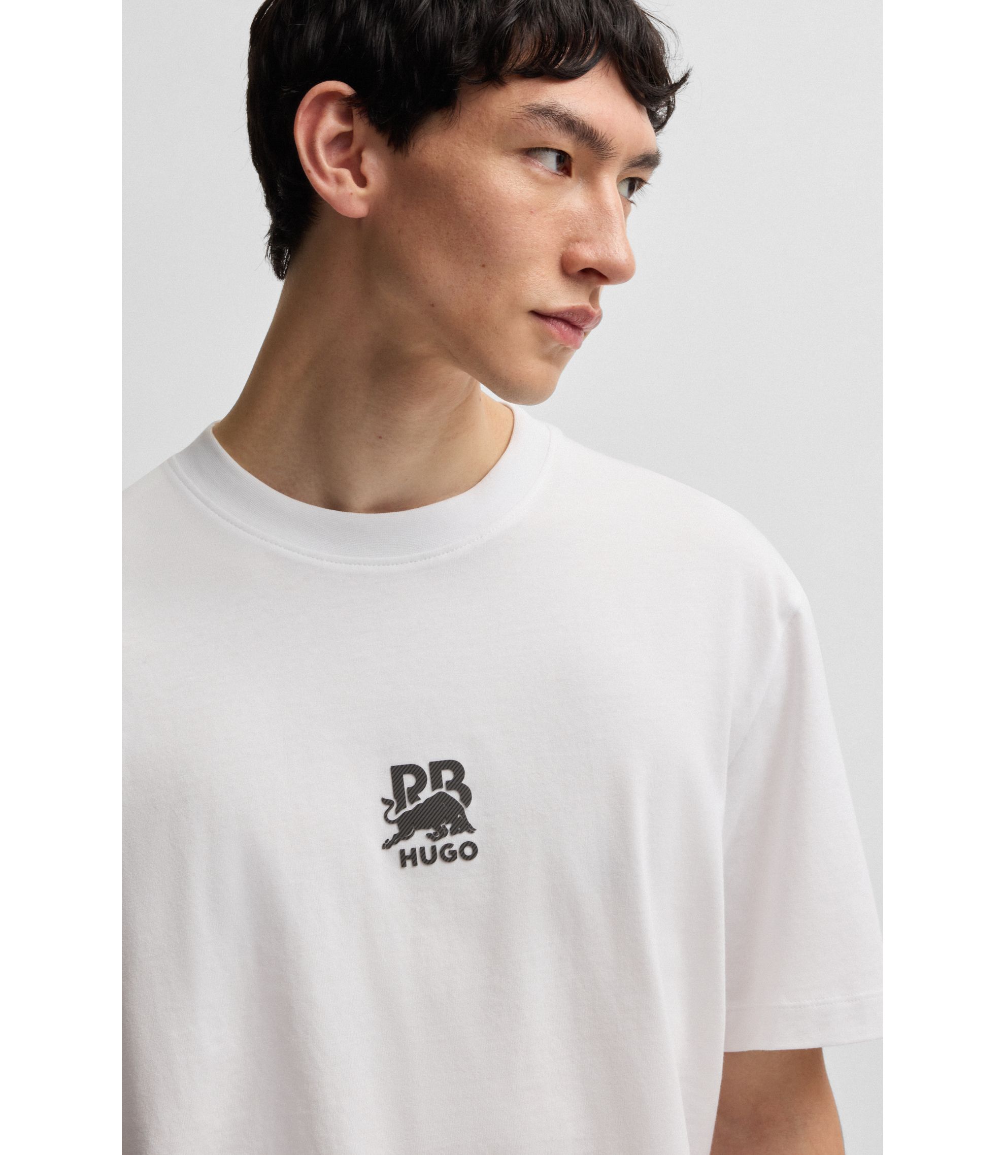 hbna50542766_100_340?wid=1980&