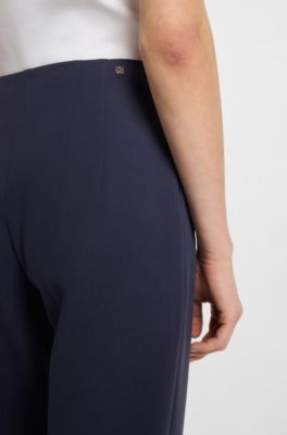 Pantalones regular fit en tejido el&aacute;stico con pernera carrot, Azul oscuro