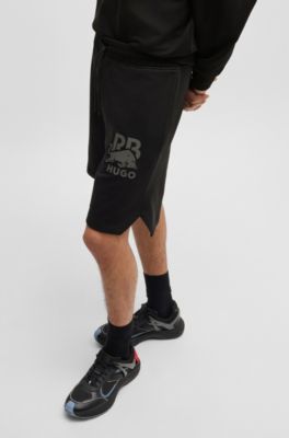 Shorts HUGO x RB en felpa de algod&oacute;n con logo en carbono sutil, Negro