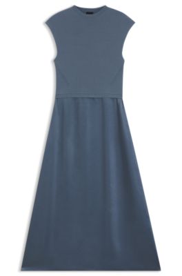 Robe en maille avec jupe en satin, bleu clair