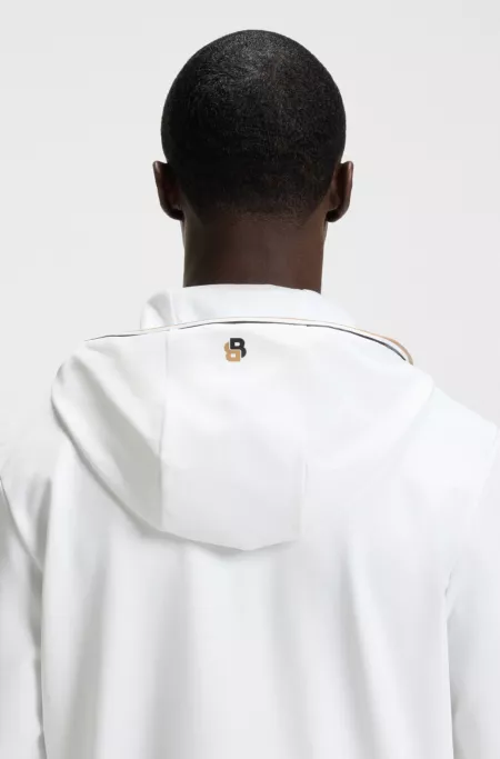 Active stretch-gabardine zip-up hoodie with thermoregulating technology