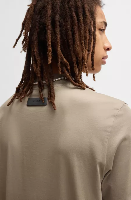 Stand-collar slim-fit T-shirt in stretch cotton