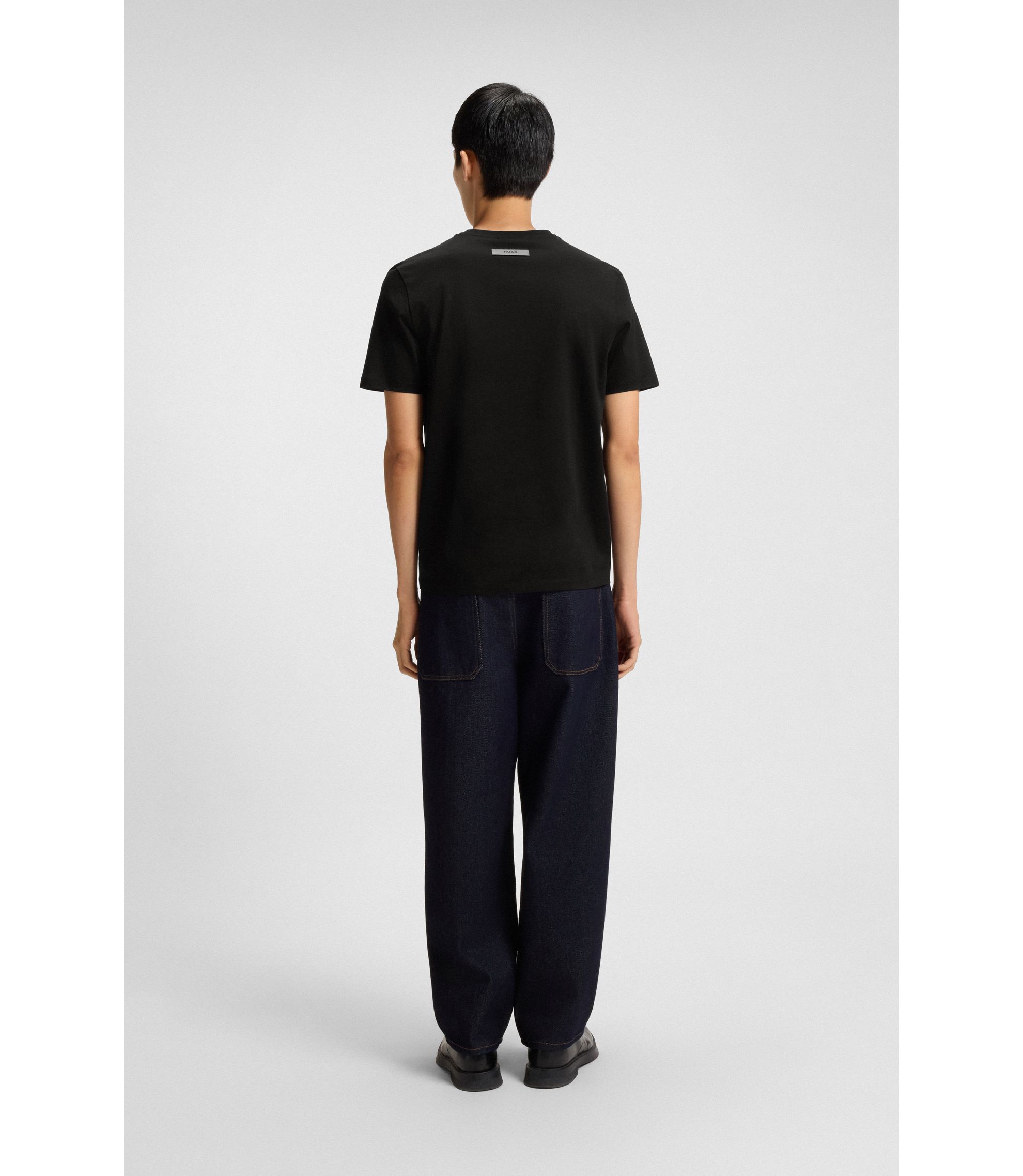 HUGO - Slim-fit T-shirt with mercerised cotton - Black