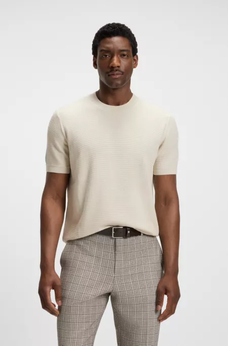 Knit sweater with mixed structures