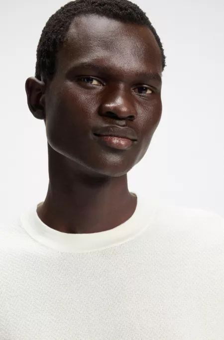 Cotton-silk sweater in a regular fit