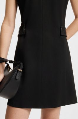 Vestido recto con detalle de cintur&oacute;n, Negro