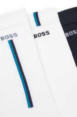 Paquete de tres pares de calcetines cortos con detalles de logo, Fantas&iacute;a