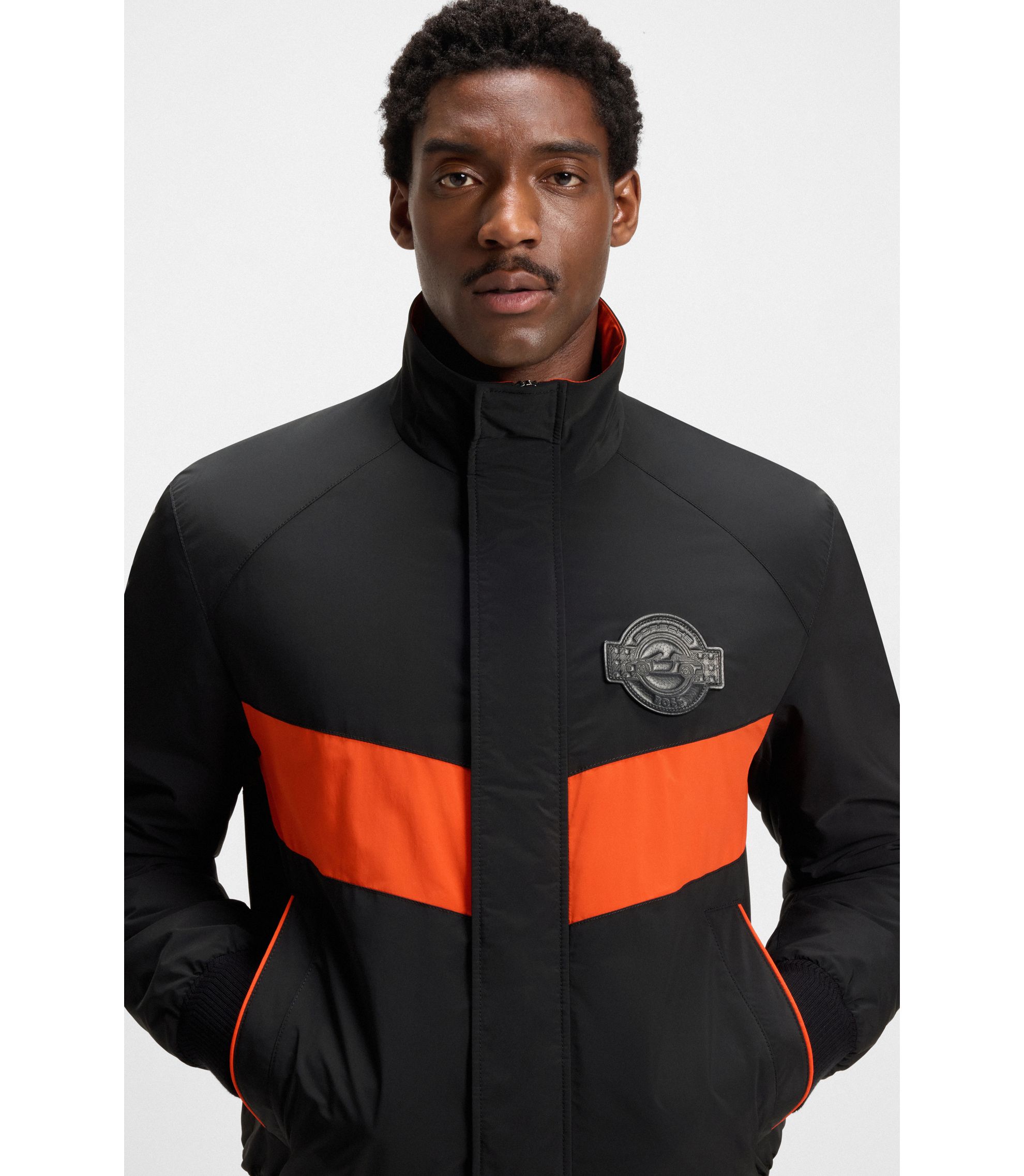 hbna50543890_001_340?wid=1980&