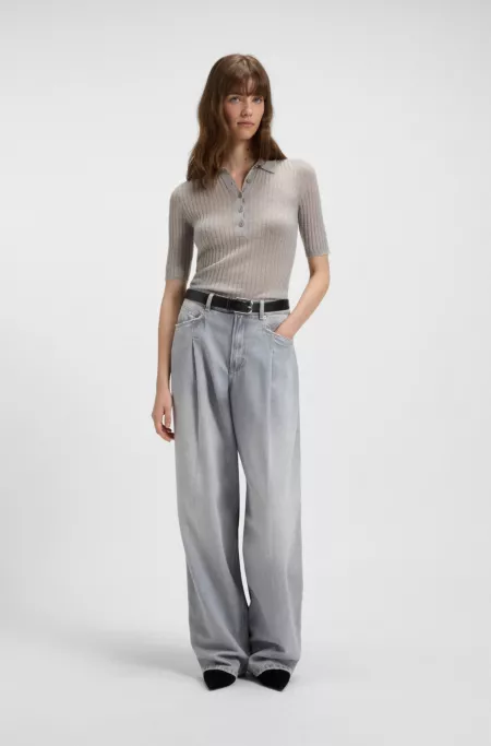 Polo-collar knit sweater in a wool blend