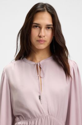 Vestido mini de sat&eacute;n arrugado con detalles fruncidos, Luz p&uacute;rpura