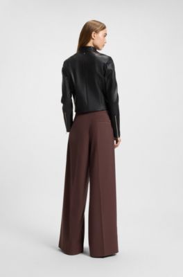 Pantalon Relaxed en tissu stretch avec deux plis, Marron fonc&eacute;