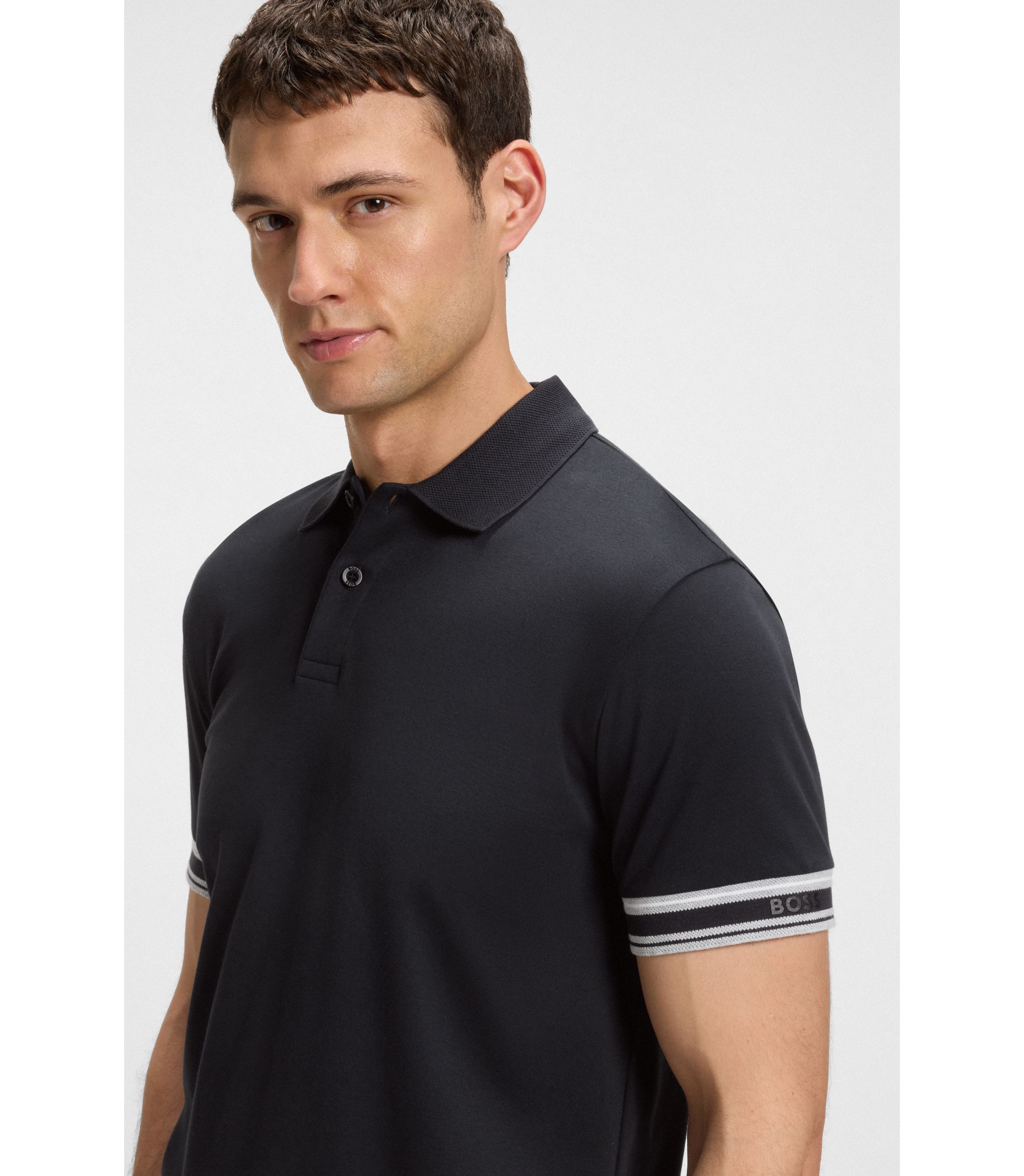 hbna50544448_402_340?wid=1980&