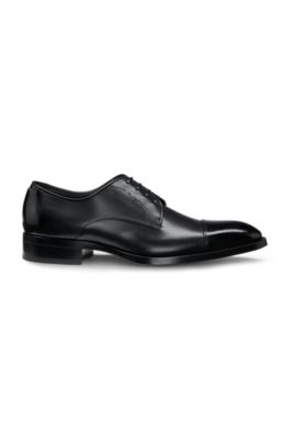 Cap-toe Derby shoes in leather, Black