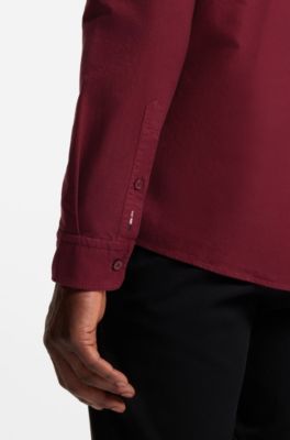 Camisa slim fit de algod&oacute;n Oxford, Rojo oscuro