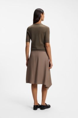 Jersey slim fit de manga corta en lana merina superfina, Marr&oacute;n