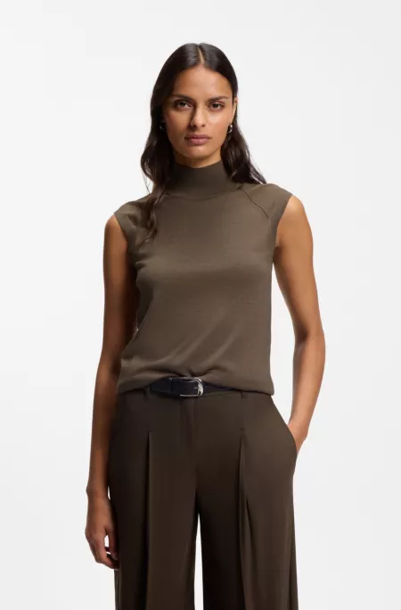 Sleeveless mock-neck sweater in merino wool