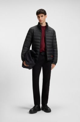 Chaqueta ligera de tejido repelente al agua con logotipo rojo, Negro