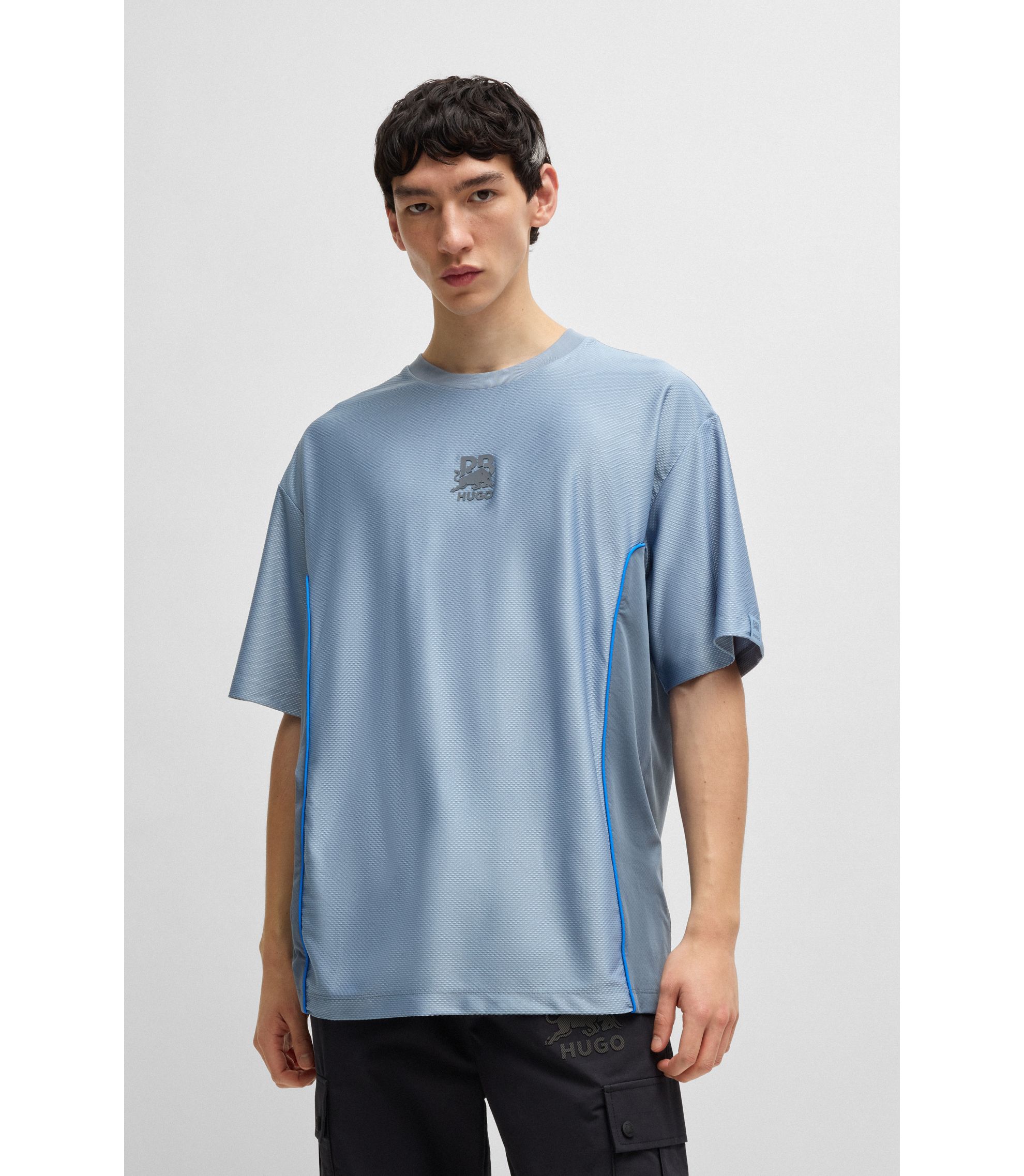 hbna50545110_428_350?wid=1980&