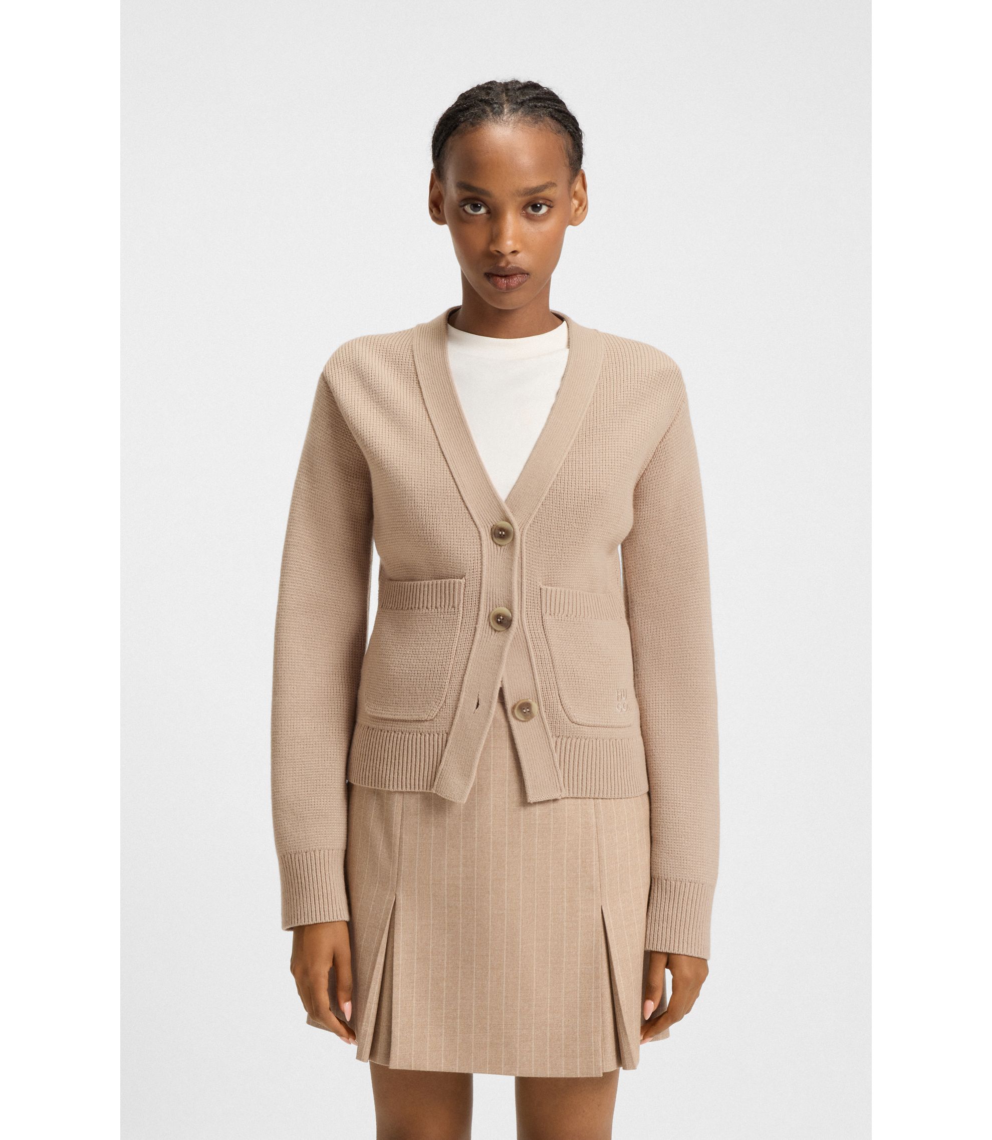 hbna50545141_231_350?wid=1980&