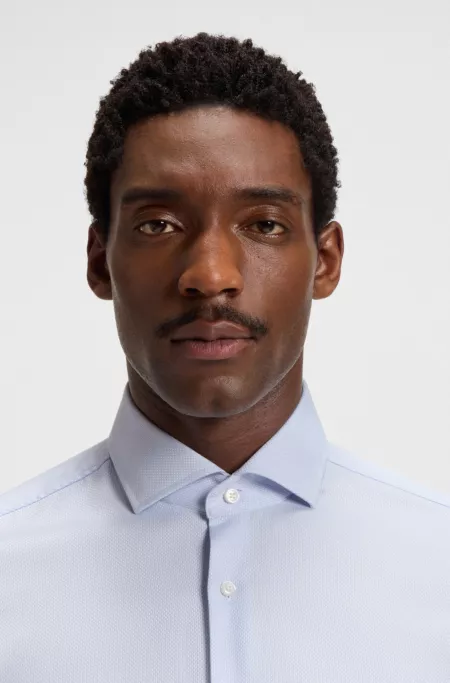 Slim-fit shirt in structured cotton
