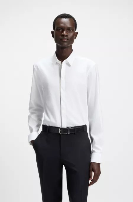 Easy-iron slim-fit shirt in cotton poplin
