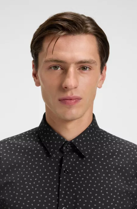 Printed slim-fit shirt in performance-stretch jersey