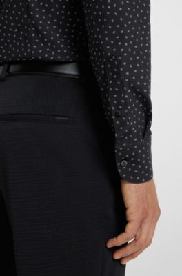 Camisa slim fit en punto t&eacute;cnico el&aacute;stico estampado, Negro