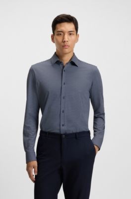 Camisa slim fit de tejido el&aacute;stico t&eacute;cnico hecho en Italia, Azul oscuro