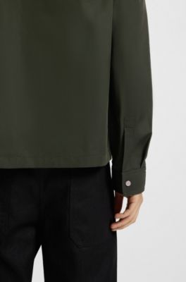 Camisa con ajuste oversized fit en lona repelente al agua, Verde oscuro