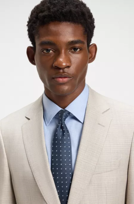 Micro-pattern tie in a silk blend