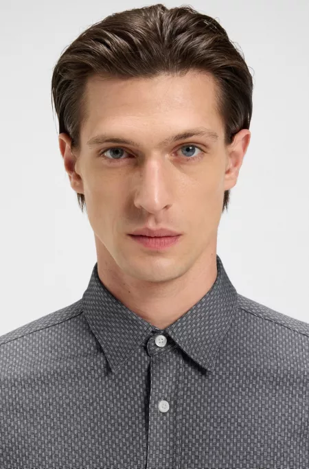 Slim-fit shirt in cotton-blend jacquard