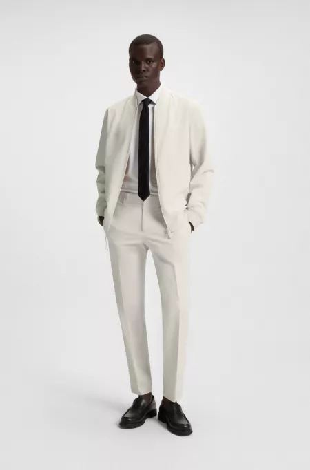 Stretch jacket with water-repellent finish