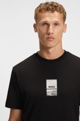 Camiseta relaxed fit de algod&oacute;n el&aacute;stico con estampado fotogr&aacute;fico, Negro