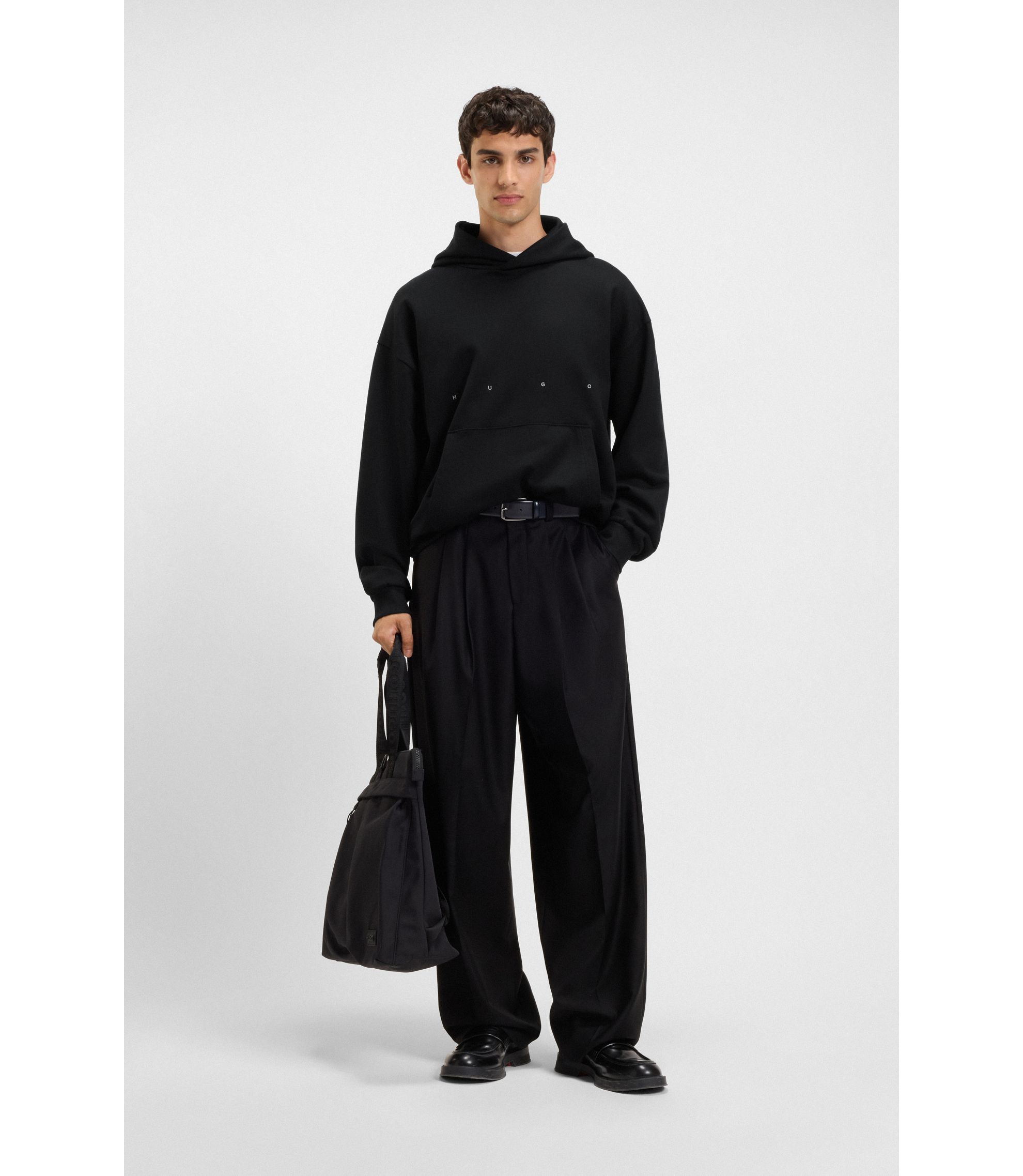 hbna50545997_001_300?wid=1980&