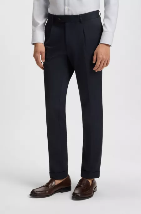 Slim-fit trousers in stretch cotton